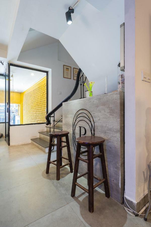 Backy Poshtel Vandrarhem Hanoi Exteriör bild