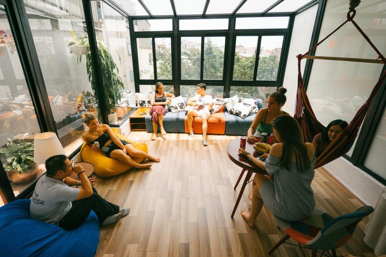 Backy Poshtel Vandrarhem Hanoi Exteriör bild